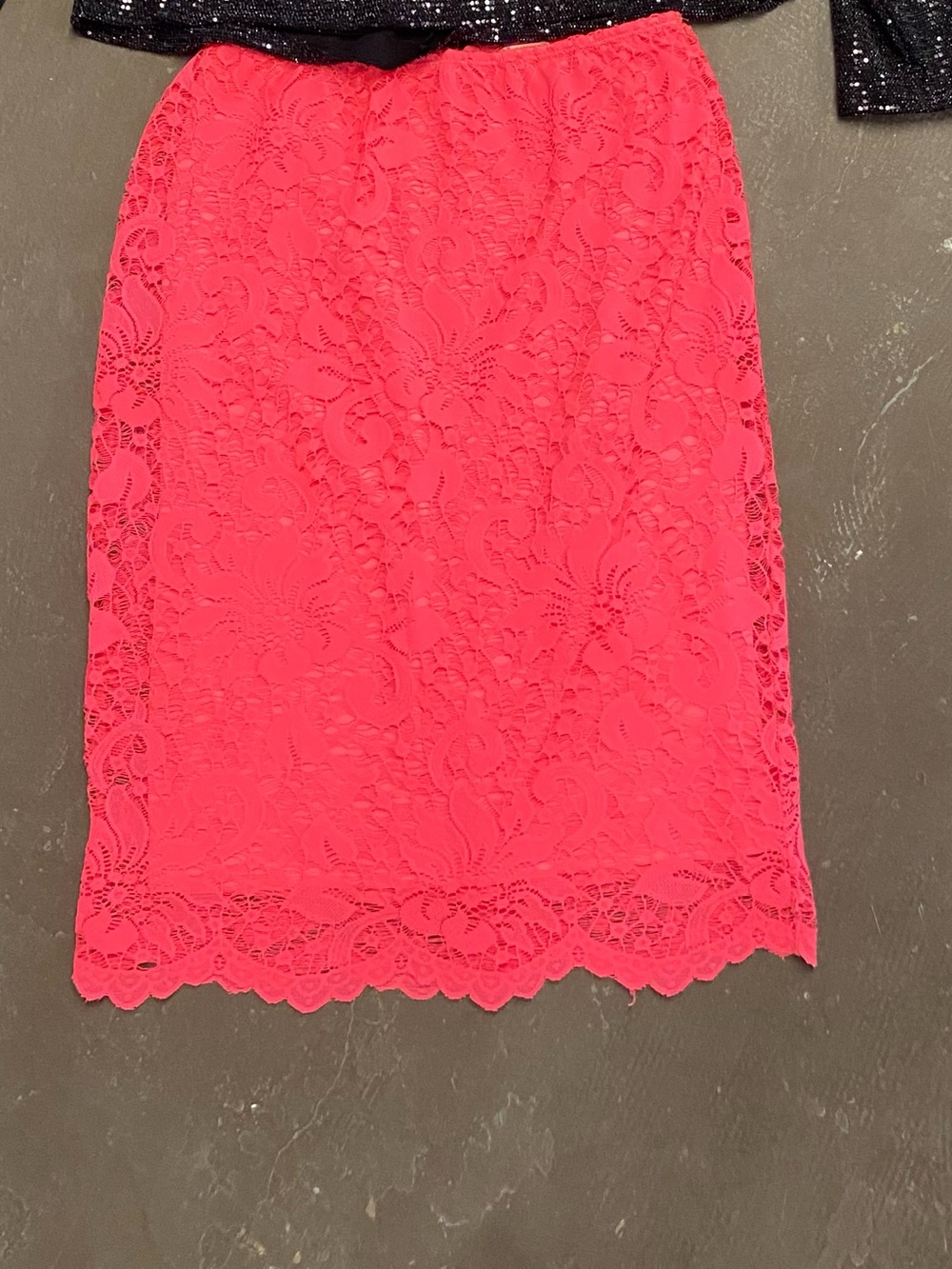 Lily White Hot Pink Lace Pencil Skirt